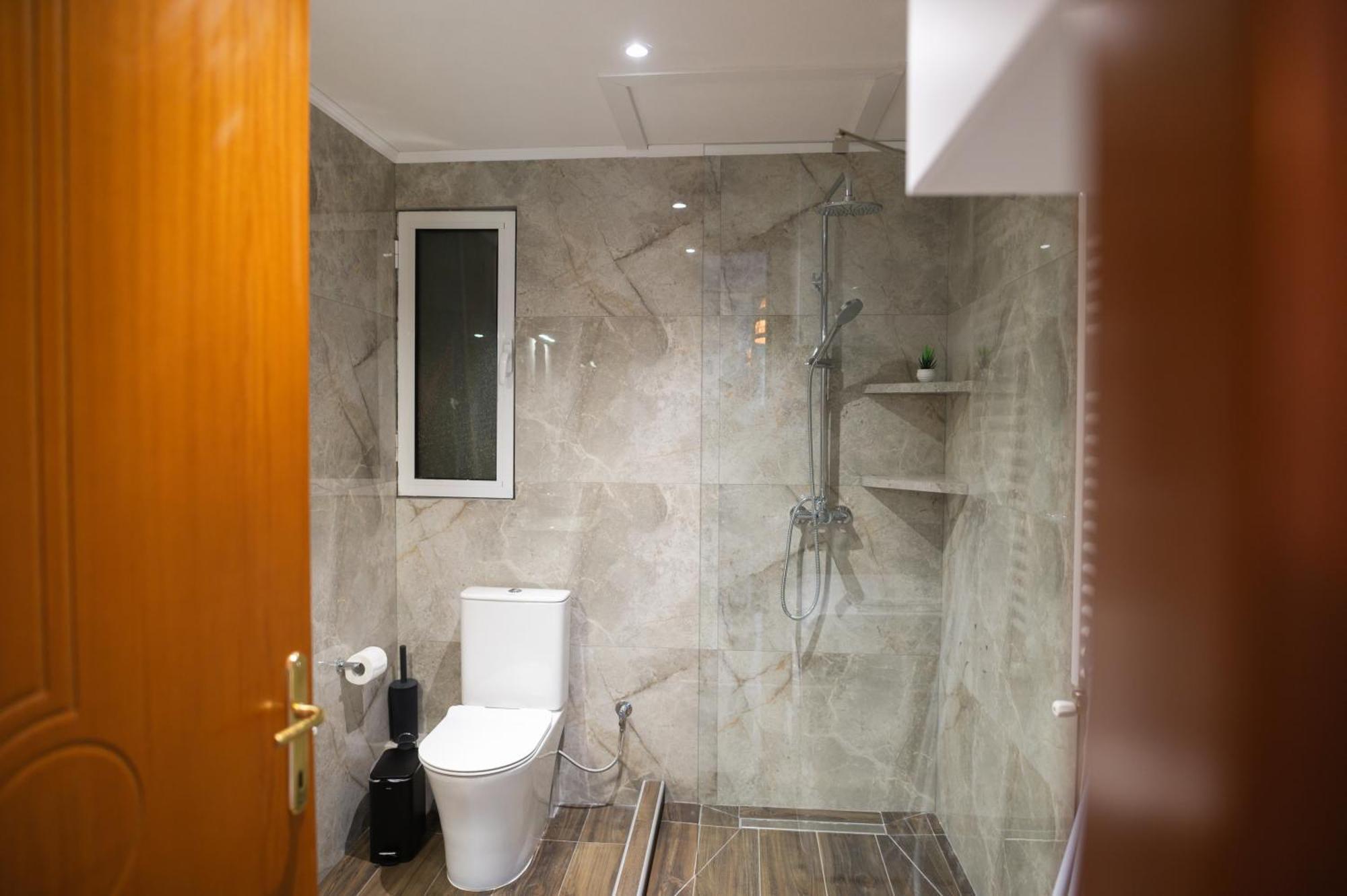 Ancient Forest Suite By Heeaven'S Hall Luxury Suites Alexandroupolis Buitenkant foto