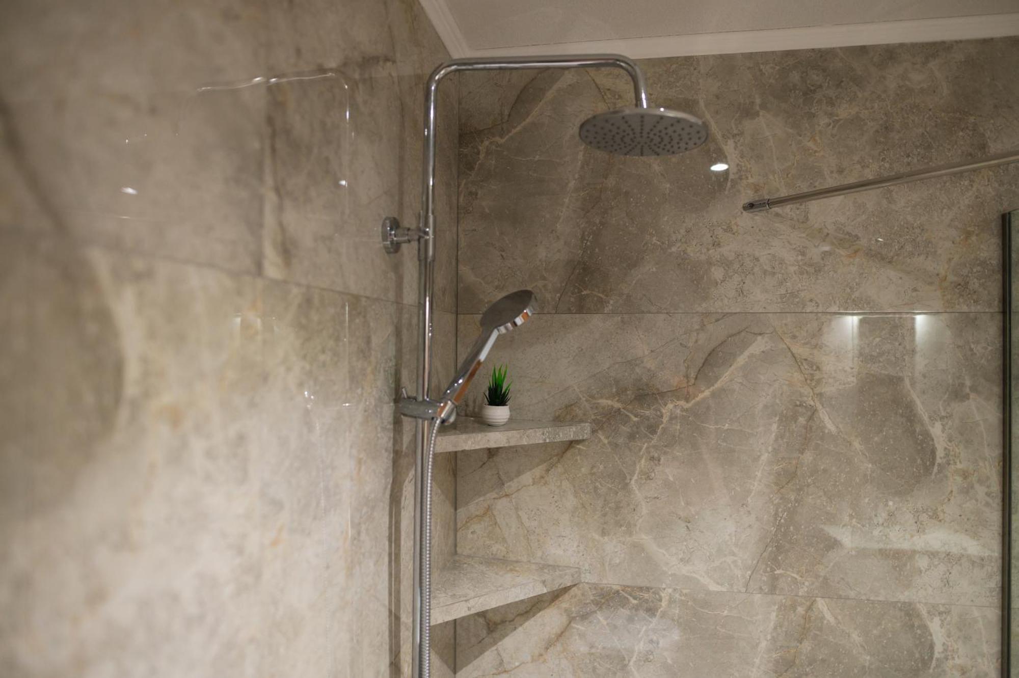 Ancient Forest Suite By Heeaven'S Hall Luxury Suites Alexandroupolis Buitenkant foto
